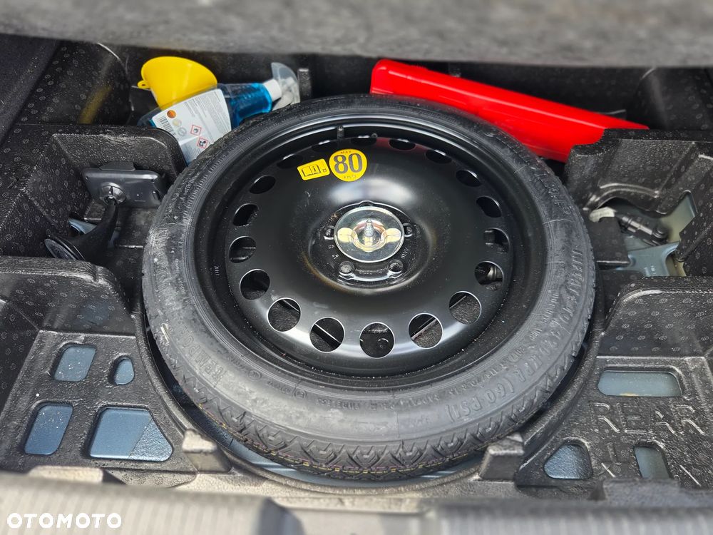 Opel Astra 1.4 T GPF Dynamic S&S - 16
