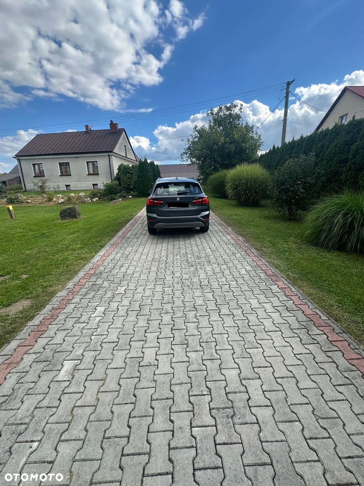 BMW X1 sDrive18d - 4