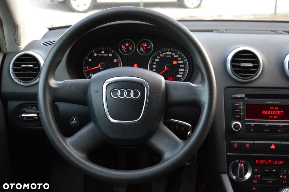 Audi A3 Sportback 1.4 TFSI Attraction - 19