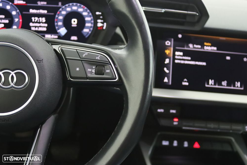 Audi A3 Sportback 30 TDI S line S tronic — fotografia 6