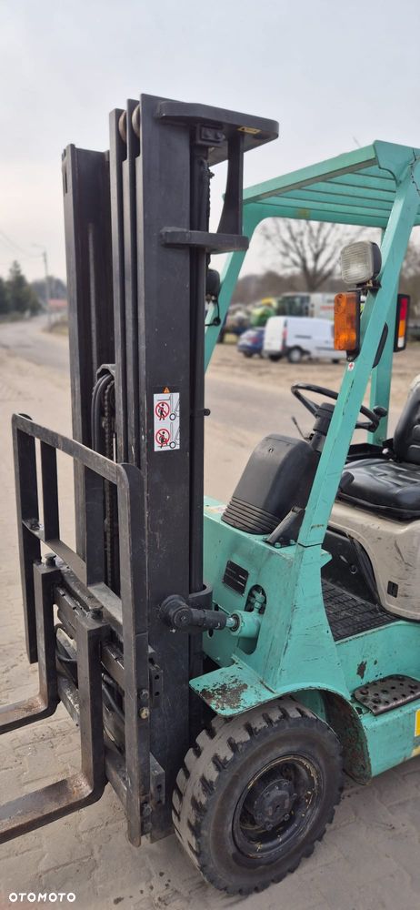 Mitsubishi EF25A - 21