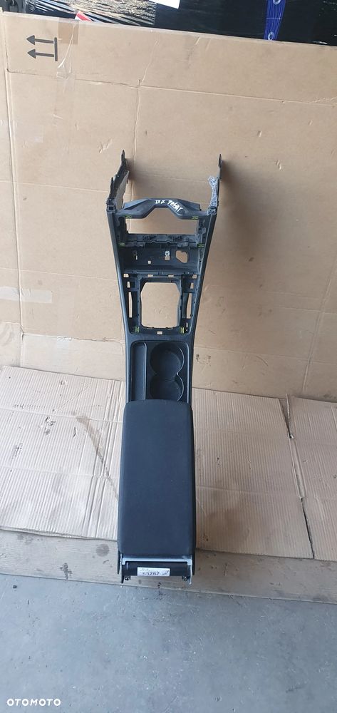 Tunel środkowy podłokietnik czarny VW Passat B7 3C0864207P - 4