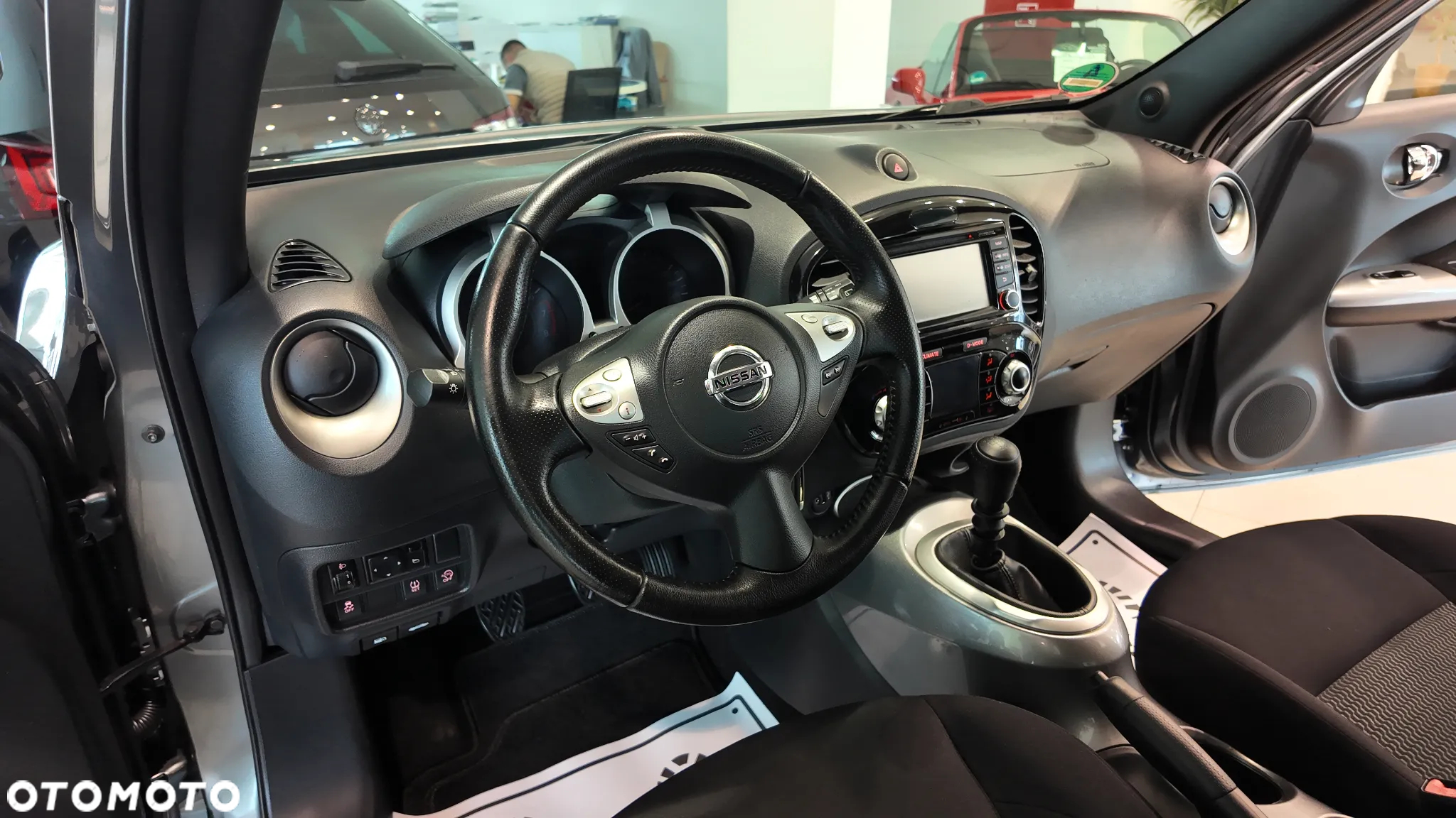 Nissan Juke 1.2 DIG-T Acenta - 26