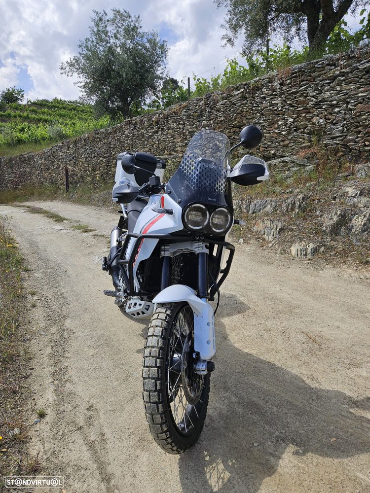 Ducati DesertX White 900 - 3