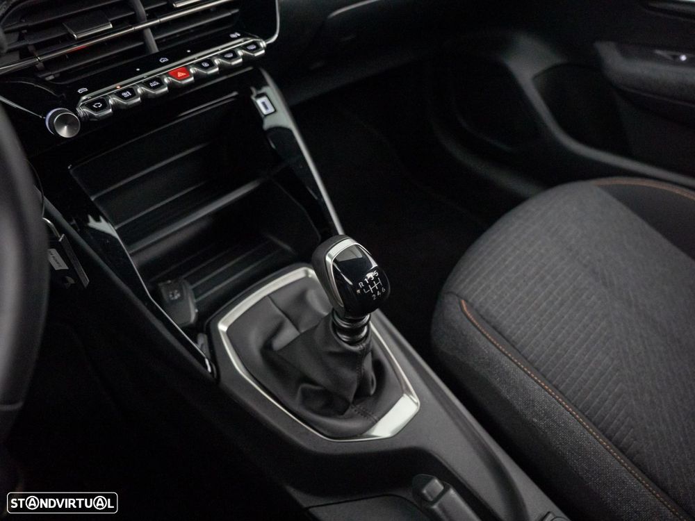 Peugeot 208 1.2 PureTech Active - 22
