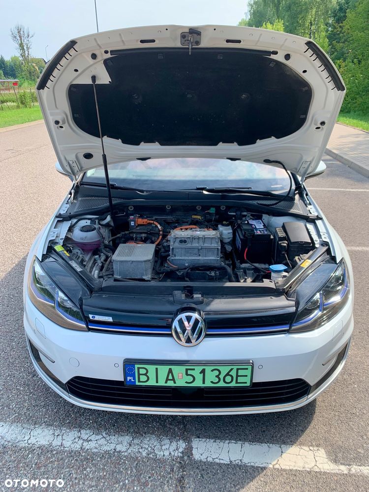 Volkswagen Golf - 14