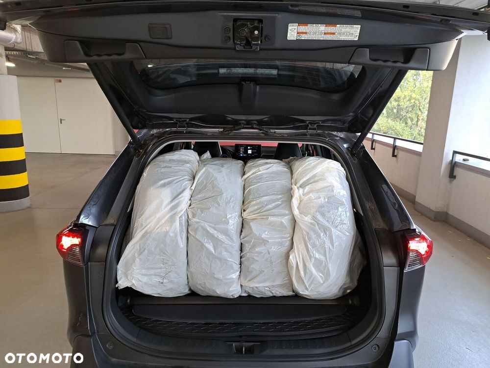 Toyota RAV4 - 14