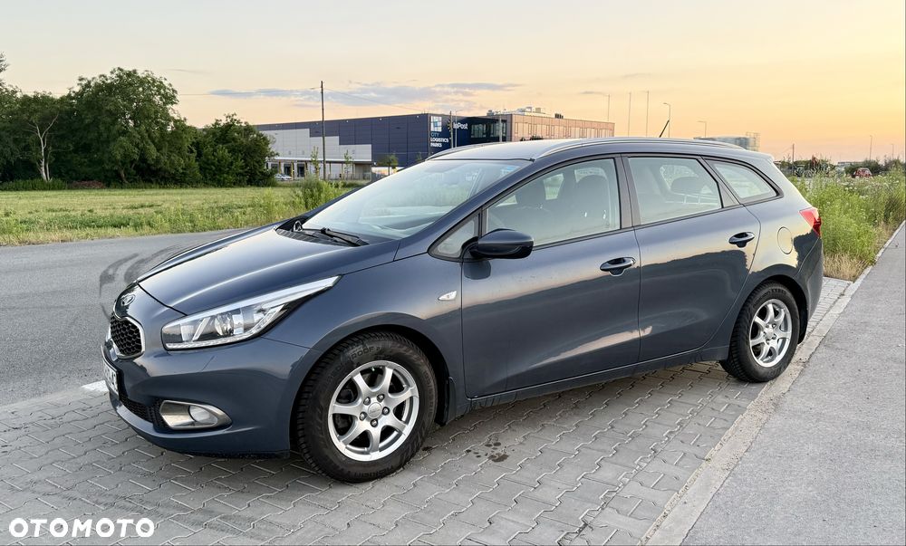 Kia Ceed - 3