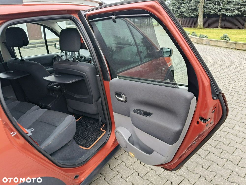 Renault Scenic Conquest - 26