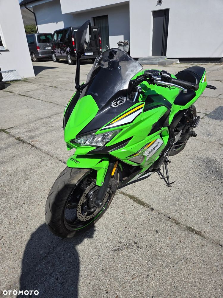 Kawasaki Ninja - 4