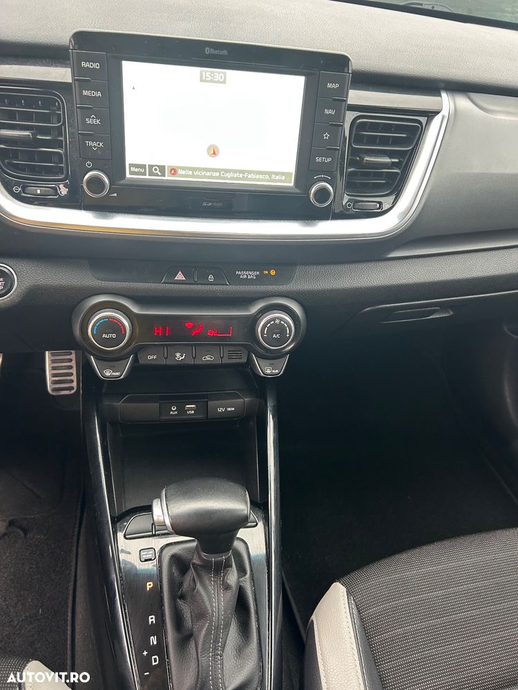 Kia Stonic 1.0 T-GDI 7DCT HP MHEV Trend - 31