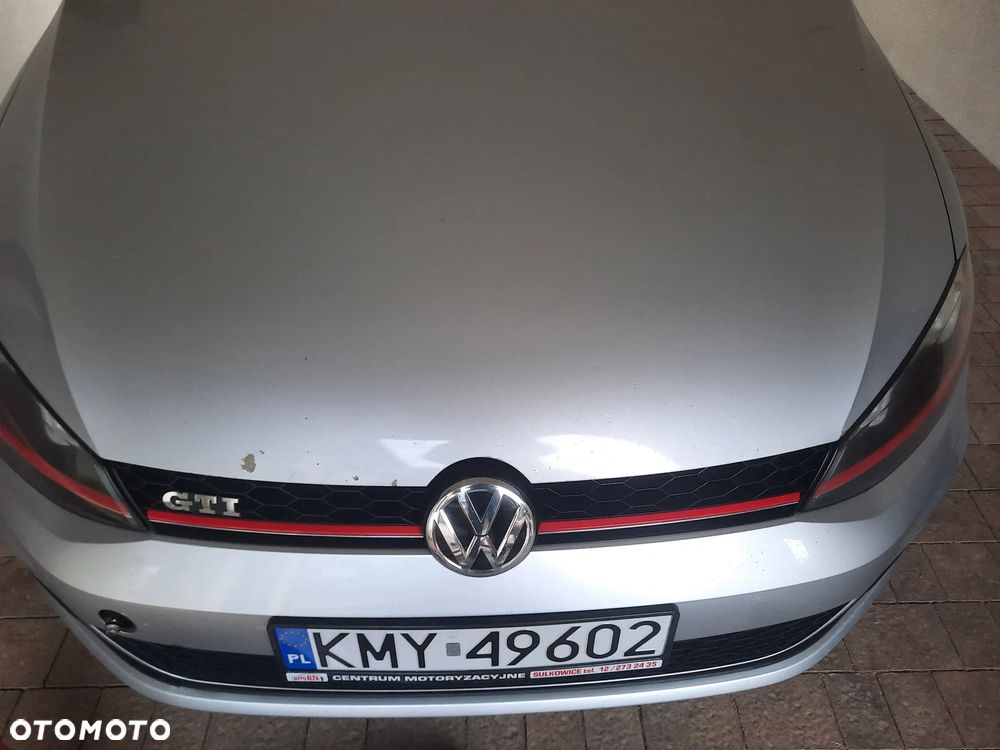 Volkswagen Golf VI 2.0 TSI GTI - 14
