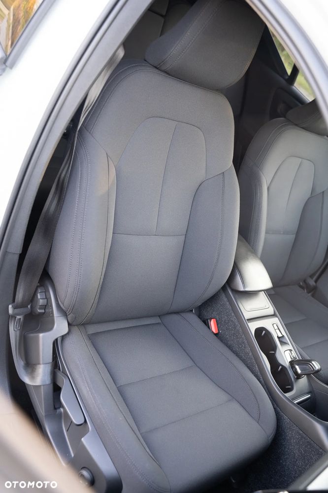 Volvo XC 40 D3 Momentum Pro - 20