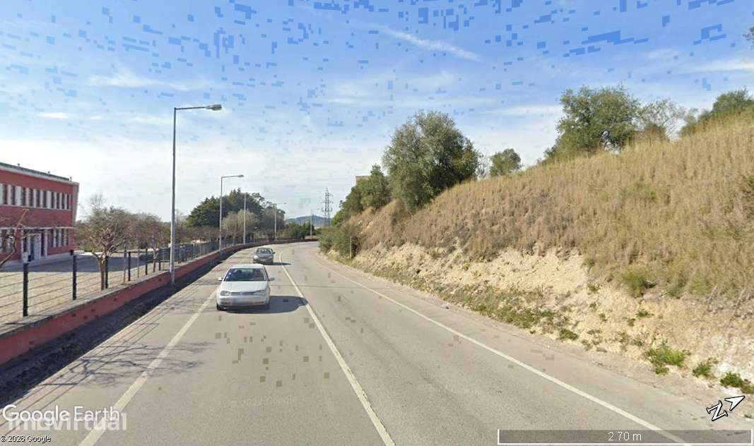Terreno urbano na Pedrulha, entrada norte de Coimbra - Grande imagem: 4/5