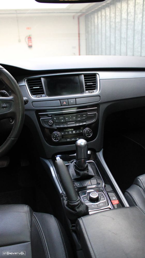 Peugeot 508 SW 1.6 e-HDi Allure 2-Tronic - 29