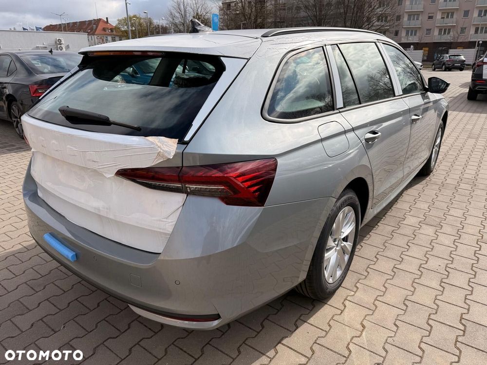 Skoda Octavia - 4