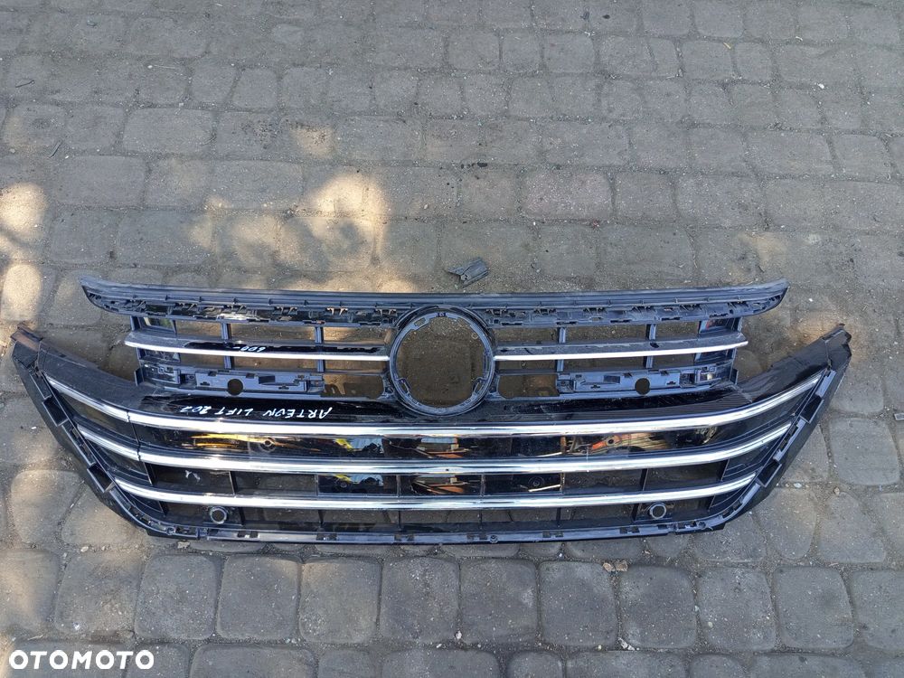 ATRAPA VOLKSWAGEN ARTEON LIFT 20- - 1