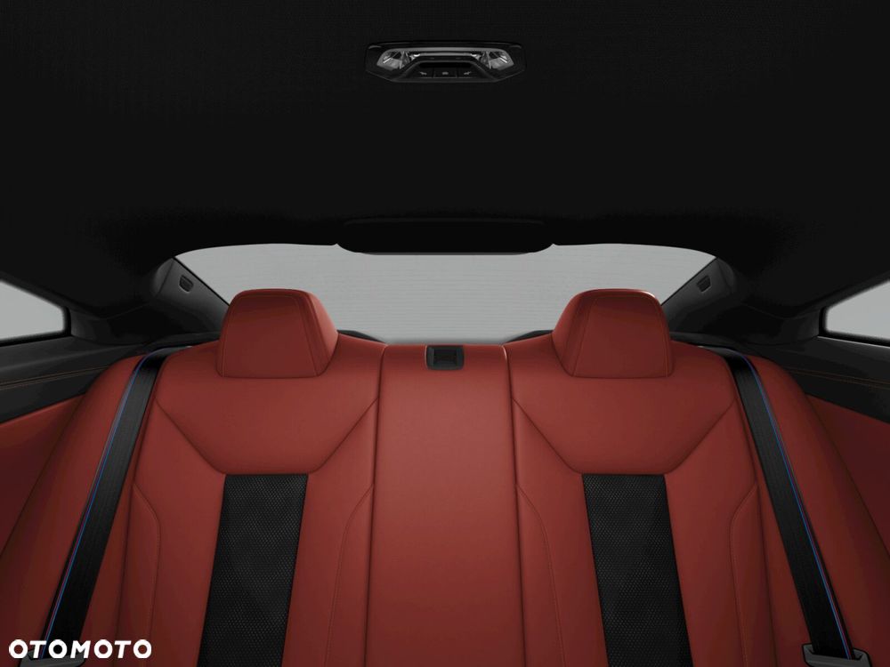 BMW M4 Competition M xDrive - 11