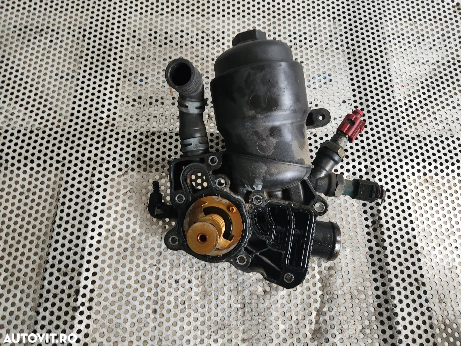 Corp Termostat Suport Filtru Ulei Audi A4 A5 A6 A7 A8 Q5 Q7 Vw Phaeton Touareg 3.0 D Euro 5 An 2010 - 2