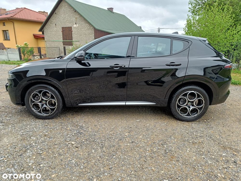 Alfa Romeo Tonale 1.5 T4 GSE mHEV TI DCT - 9