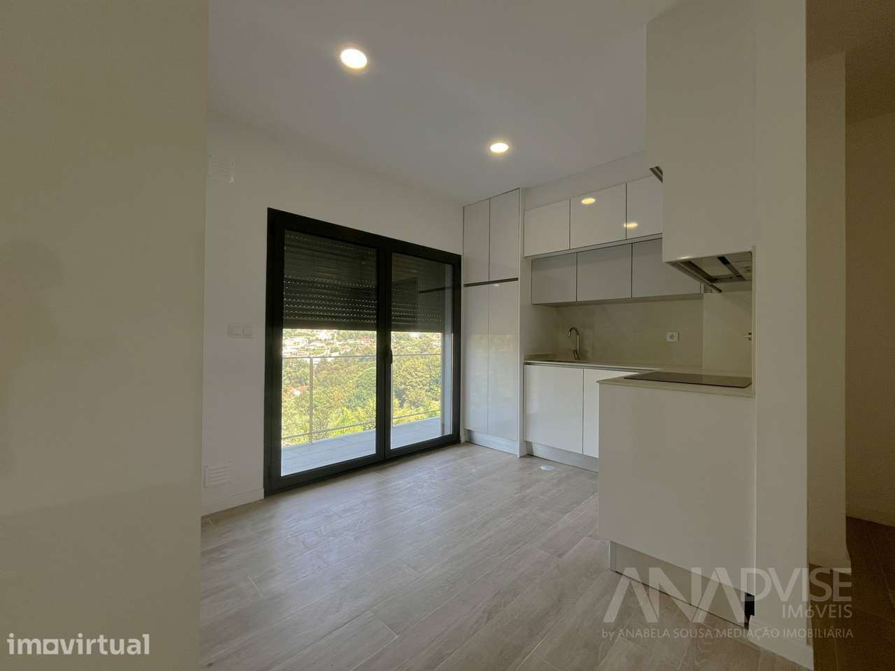 Apartamento T1 Venda em Viseu,Viseu - Grande imagem: 4/11
