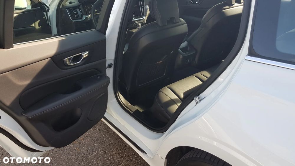Volvo V60 D4 AWD Inscription - 12