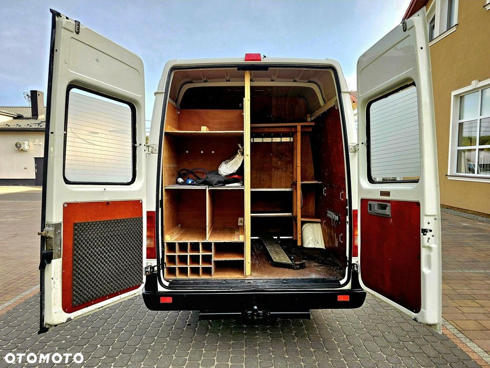 Volkswagen LT - 8