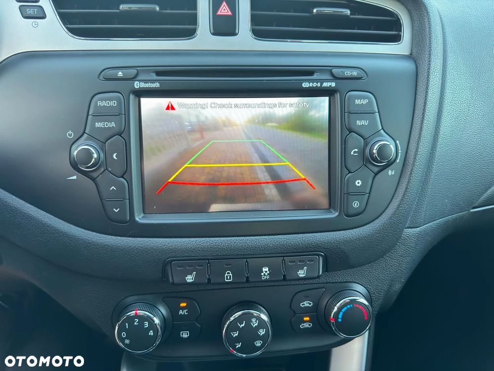 Kia Ceed 1.4 CVVT Fifa World Cup Edition - 15