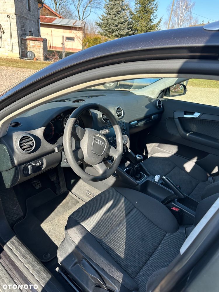Audi A3 Sportback 1.9 TDI Ambiente - 7