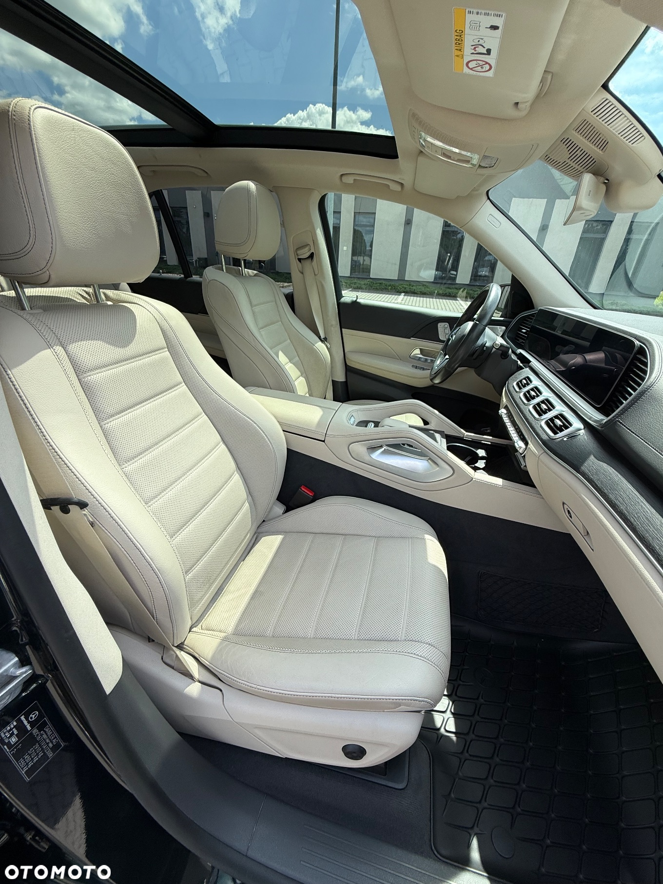 Mercedes-Benz GLE 300 d 4-Matic - 12