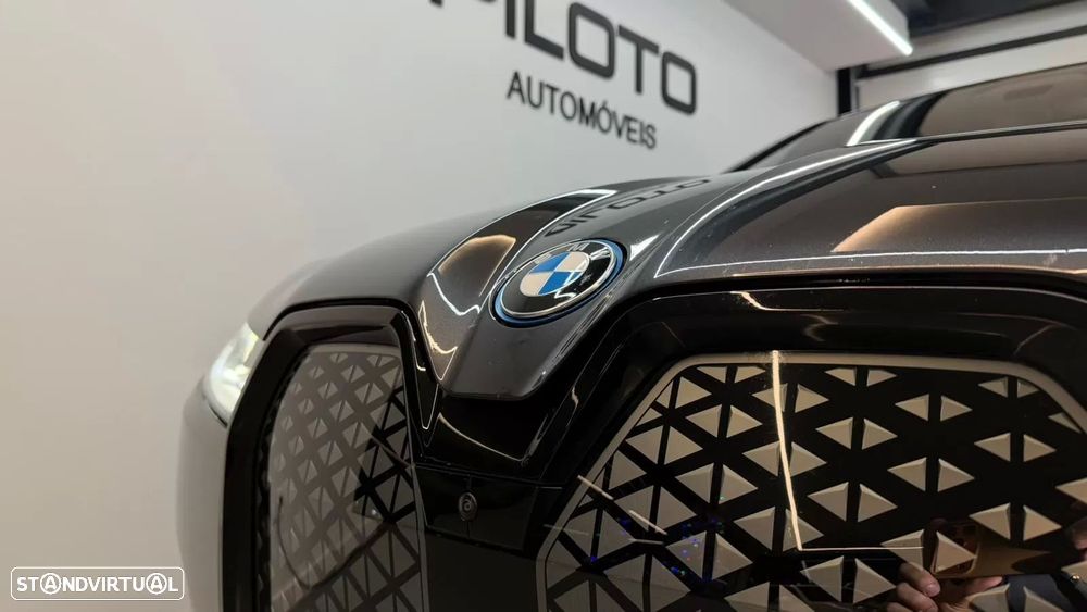 BMW iX xDrive 50 Pack Desportivo - 6