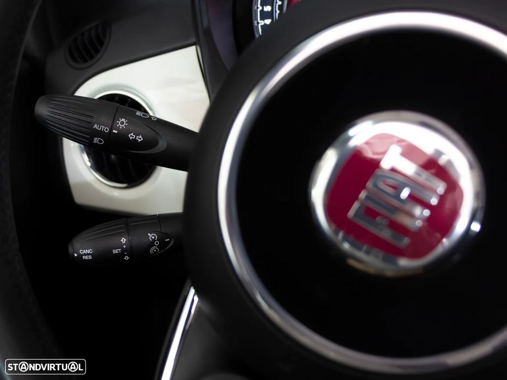 Fiat 500C 1.0 Hybrid - 21