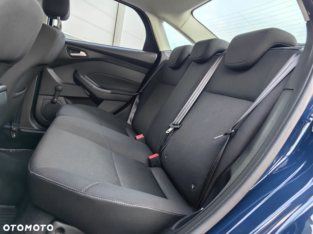 Ford Focus 1.5 TDCi SYNC Edition - 22
