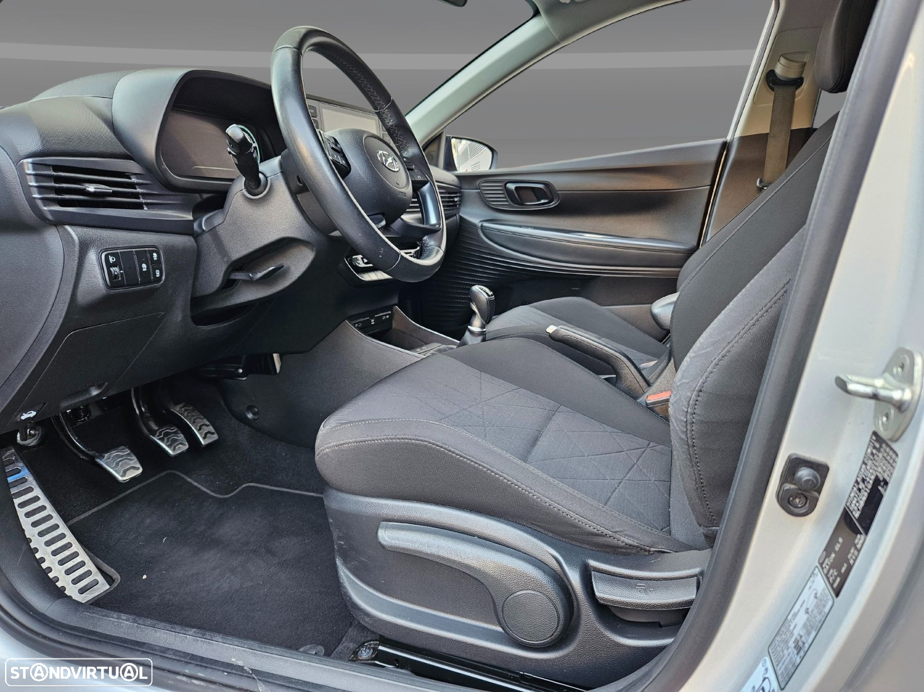 Hyundai Bayon 1.0 T-GDI Premium - 29