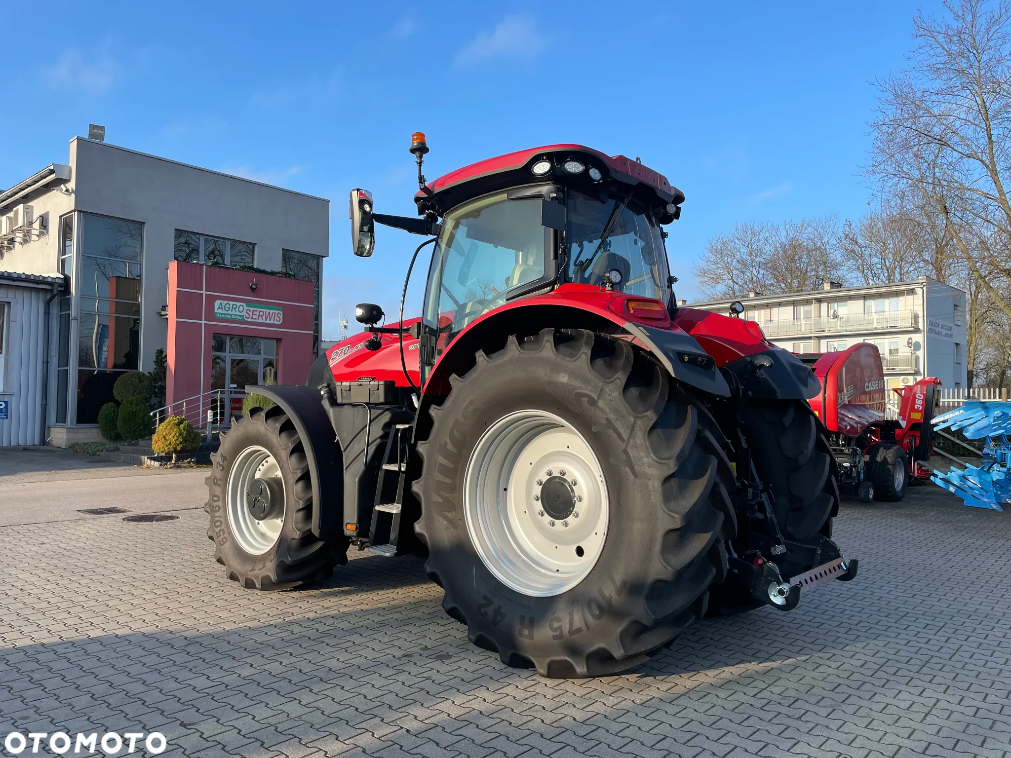 Case IH OPTUM 270 CVXDrive - 7