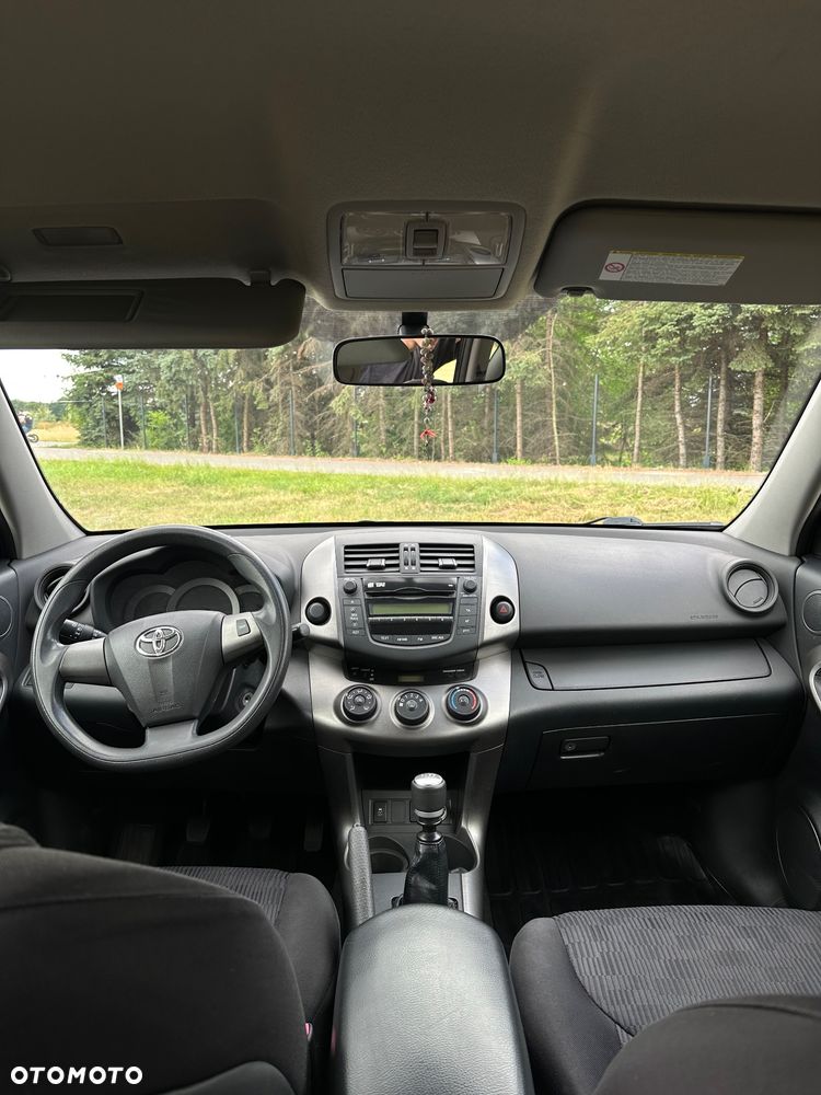 Toyota RAV4 2.0 VVT-i Luna - 10