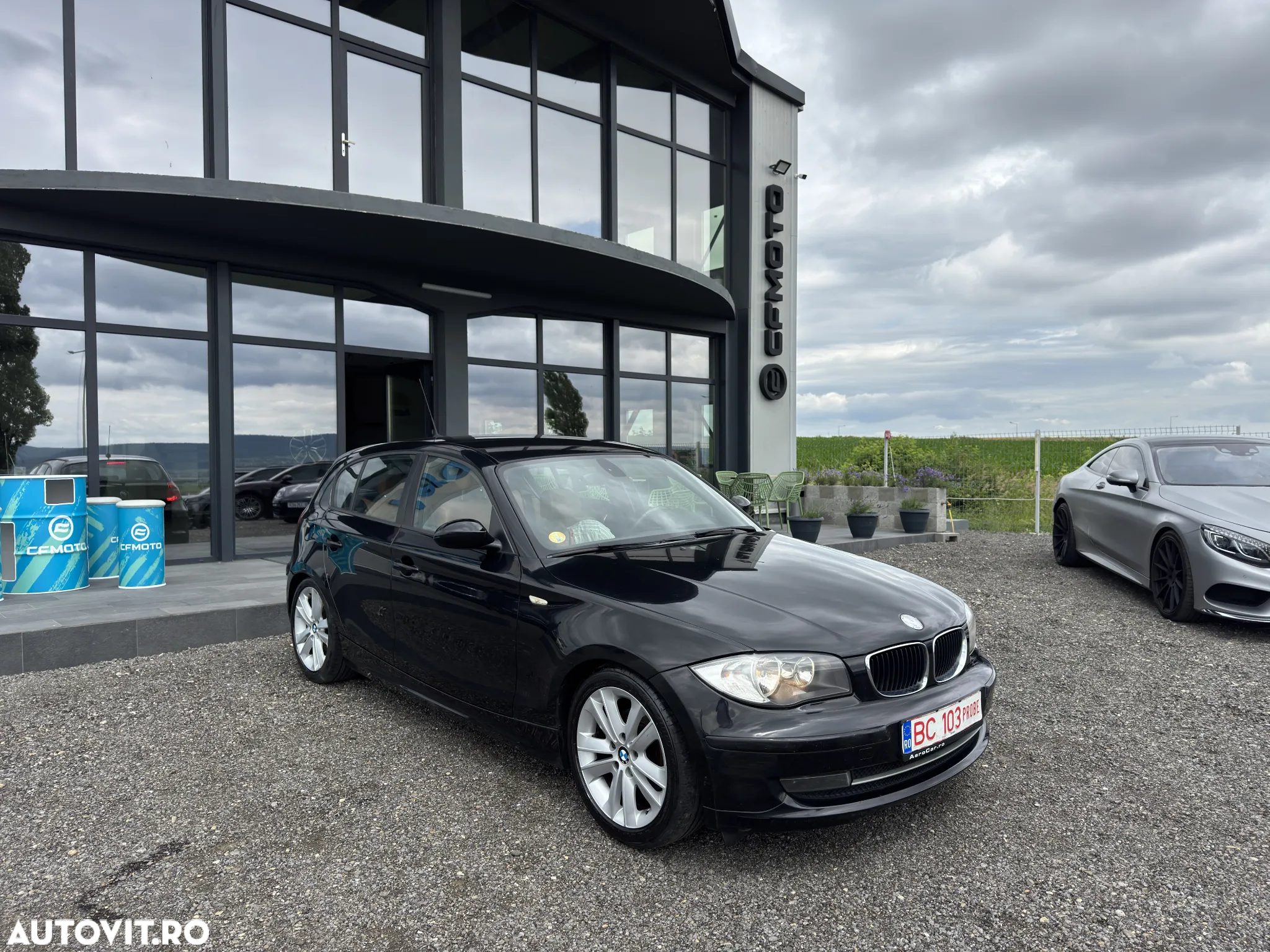 BMW Seria 1 118d - 3