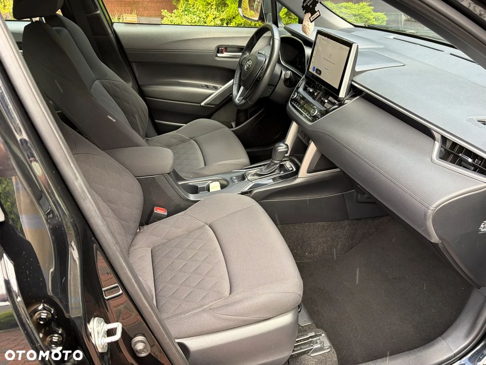 Toyota Corolla Cross 2.0 Hybrid Comfort - 10