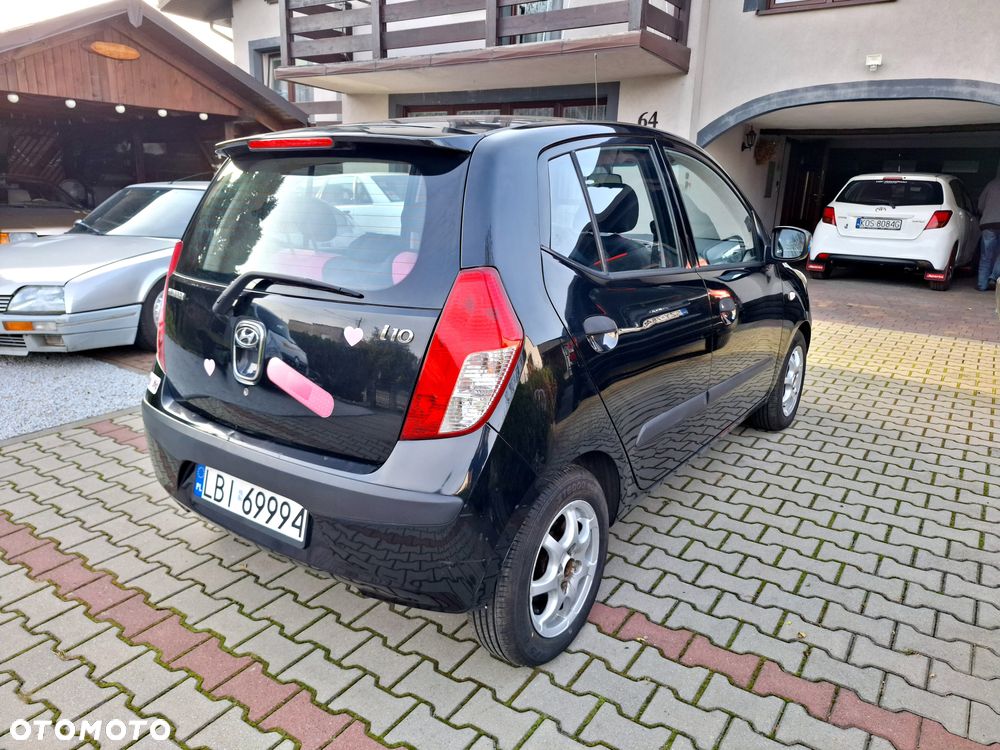 Hyundai i10 - 10