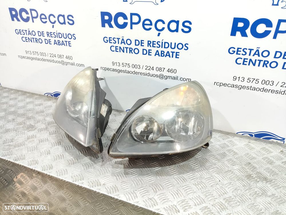 Oticas Farol Frente Frontal Direita Esquerda Original Renault Clio MK2 Facelift - 3