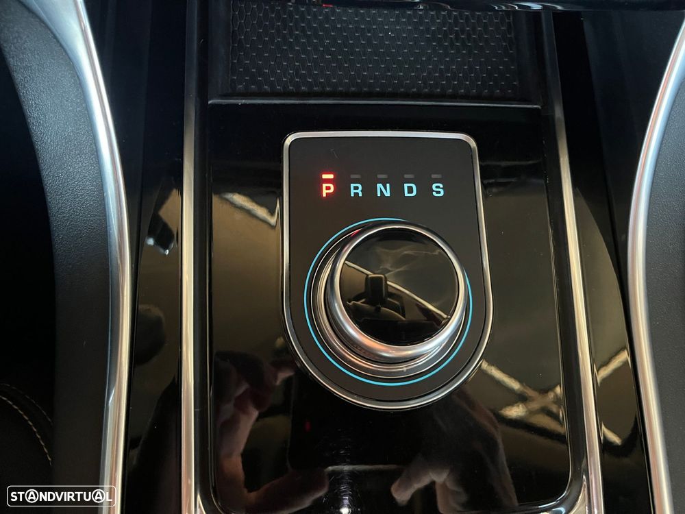 Jaguar XE 2.0 D R-Sport Aut. - 35