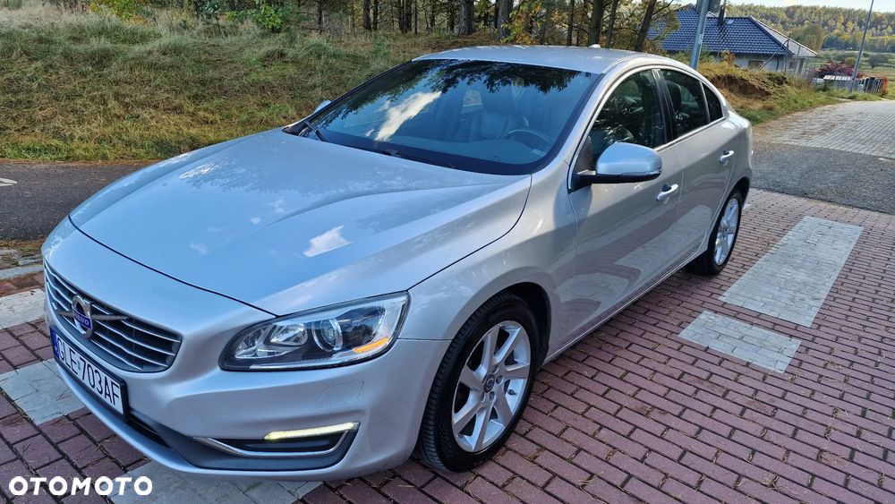 Volvo S60 D4 Summum - 2