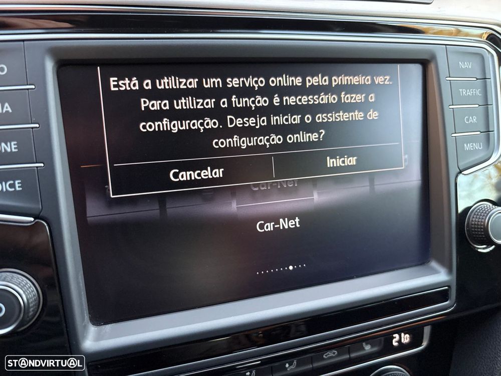 VW Passat Variant 2.0 TDi Highline DSG - 36