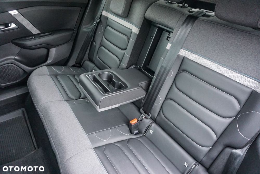 Citroën C4 1.2 PureTech Max S&S EAT8 - 12