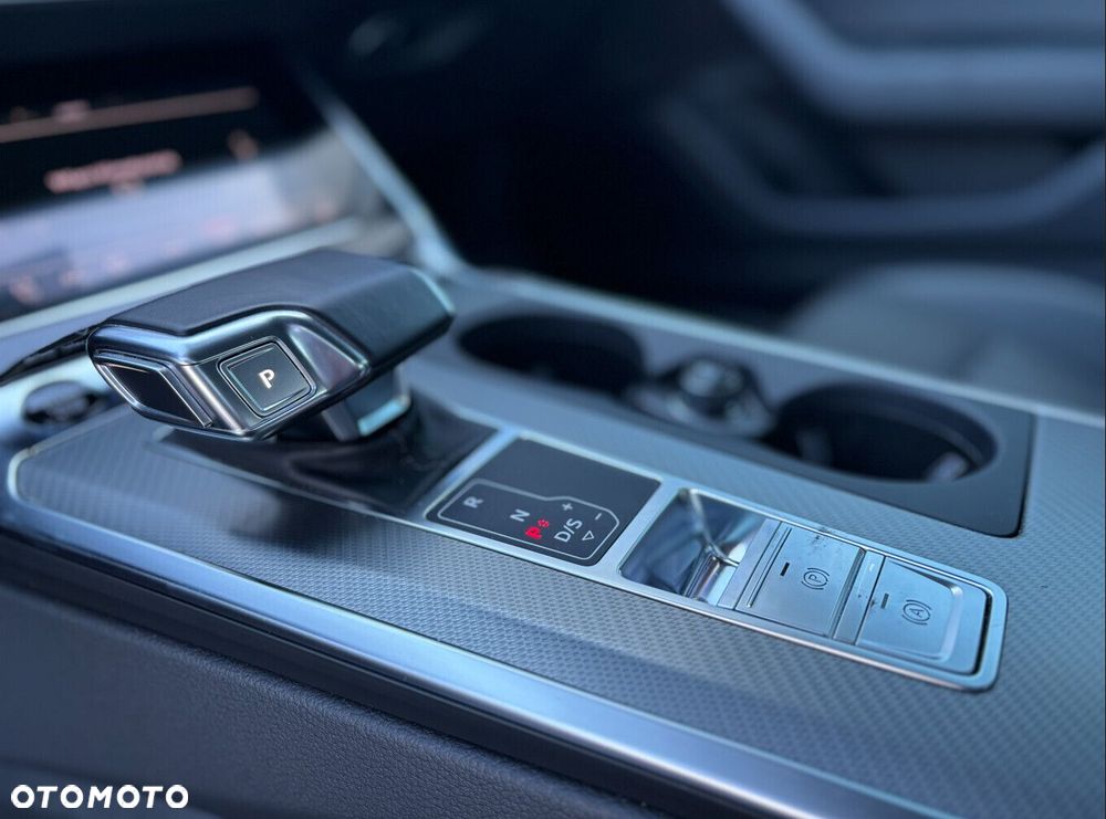 Audi A6 Avant - 20