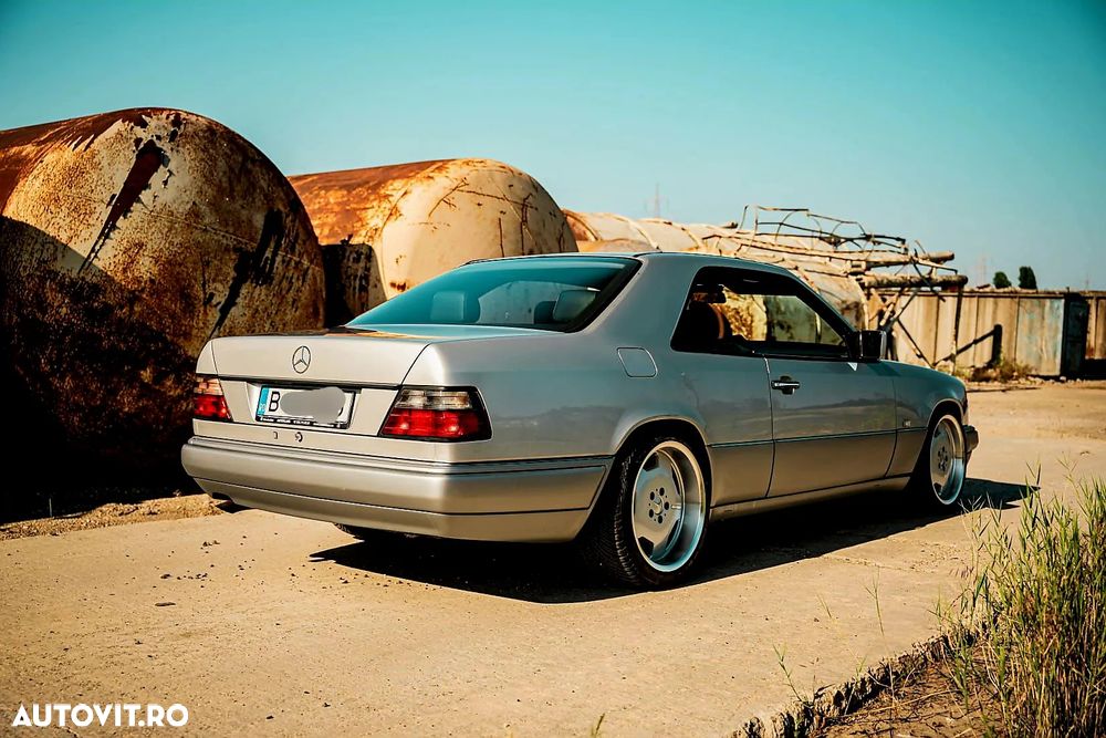 Mercedes-Benz W124 - 2