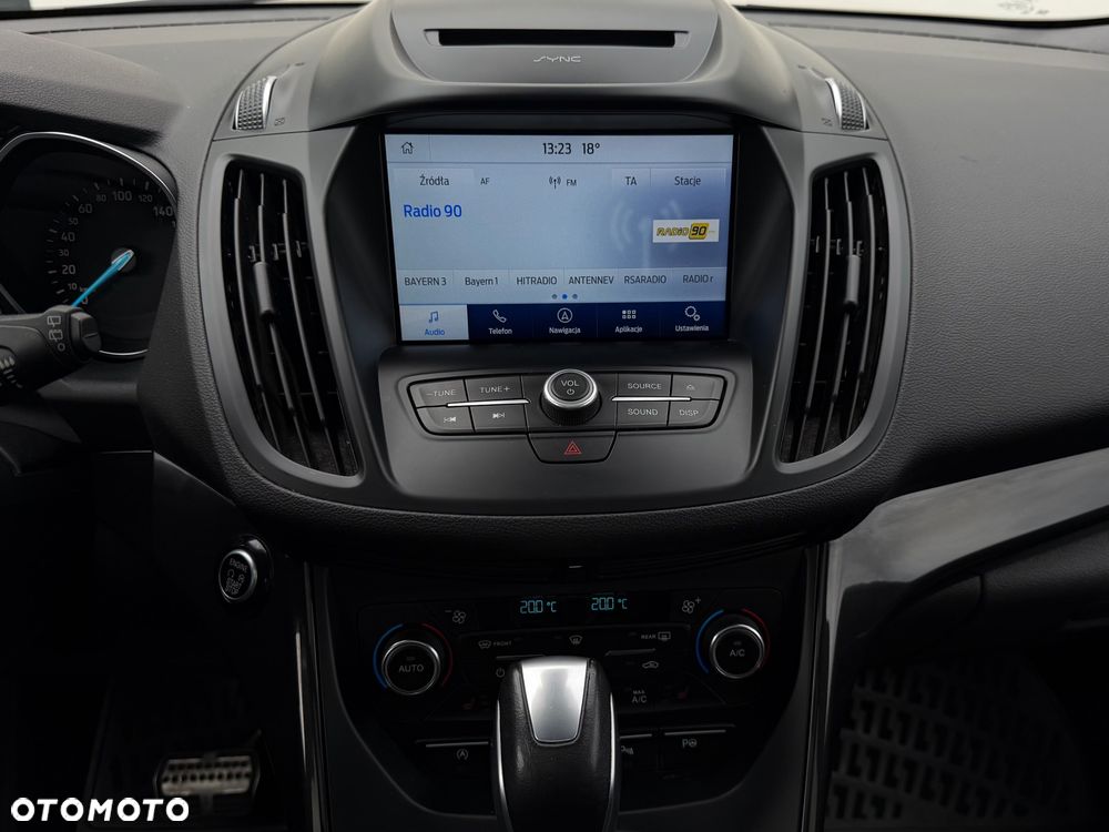 Ford Kuga 2.0 TDCi 4x4 ST-Line - 19
