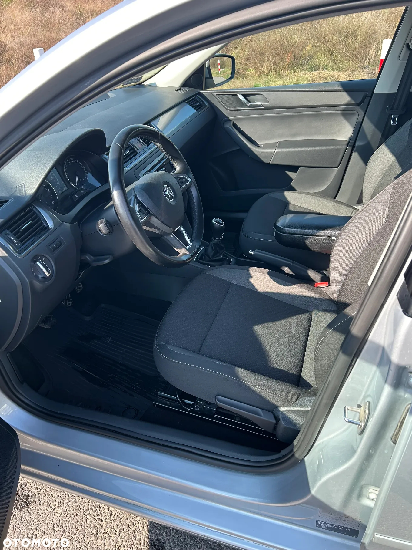 Skoda RAPID 1.6 TDI DPF Ambition - 9