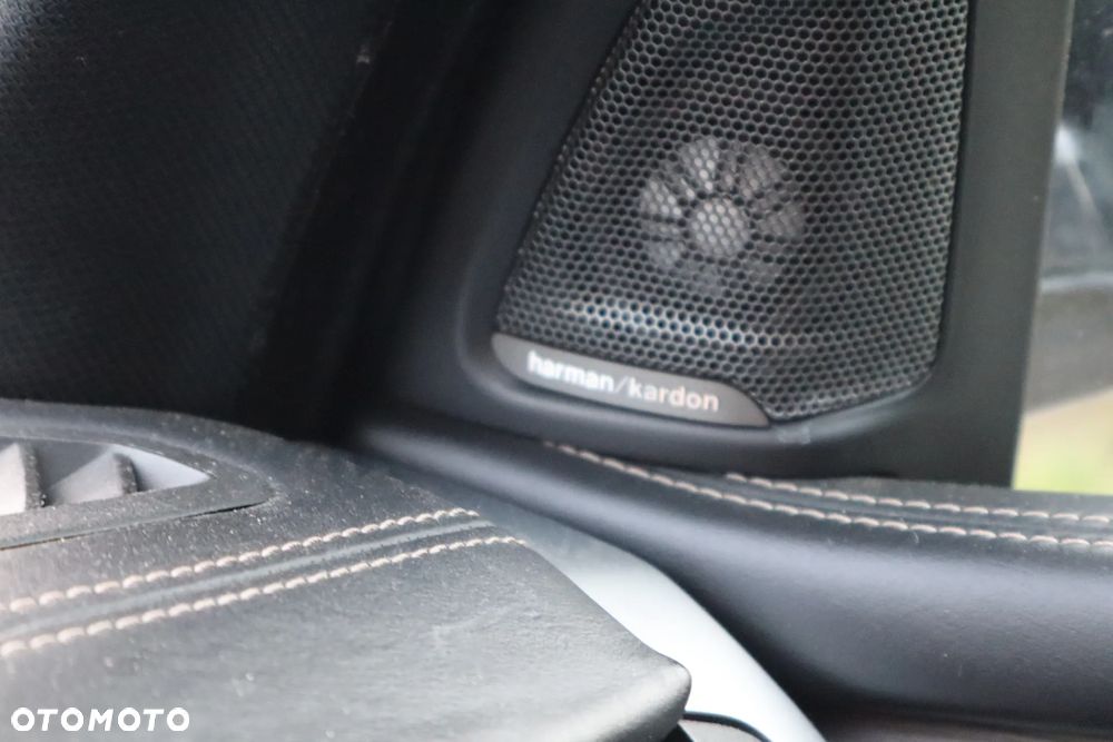 BMW X5 M M50d - 23