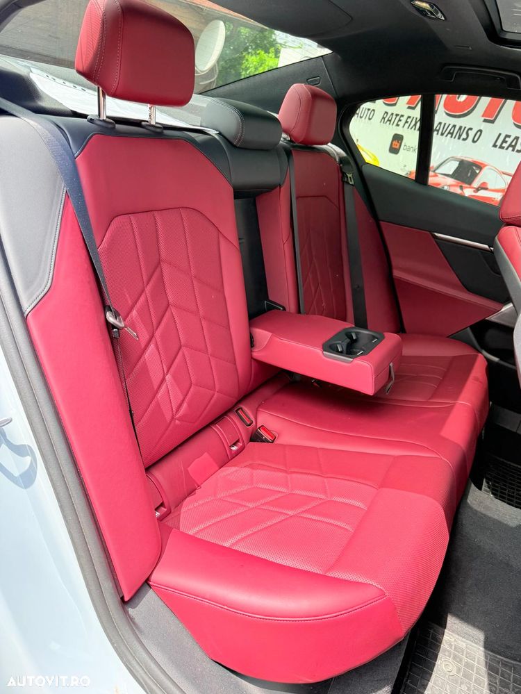 BMW Seria 5 520d xDrive Aut. - 15